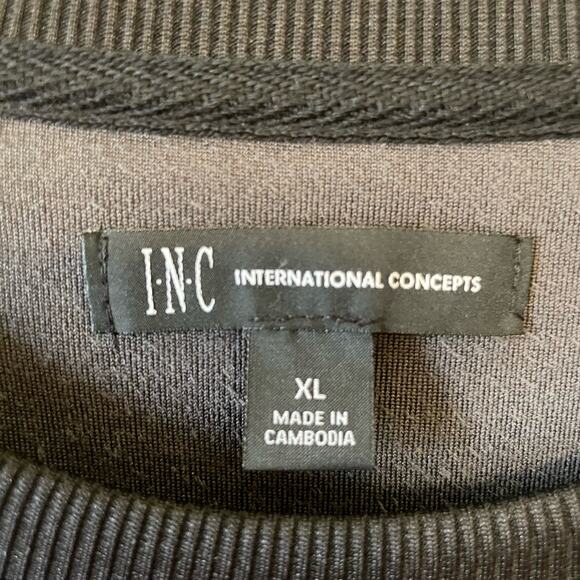 INC XL NWT long sleeve t-shirt velvet black red casual skull whimysgoth cozy - Picture 4 of 7